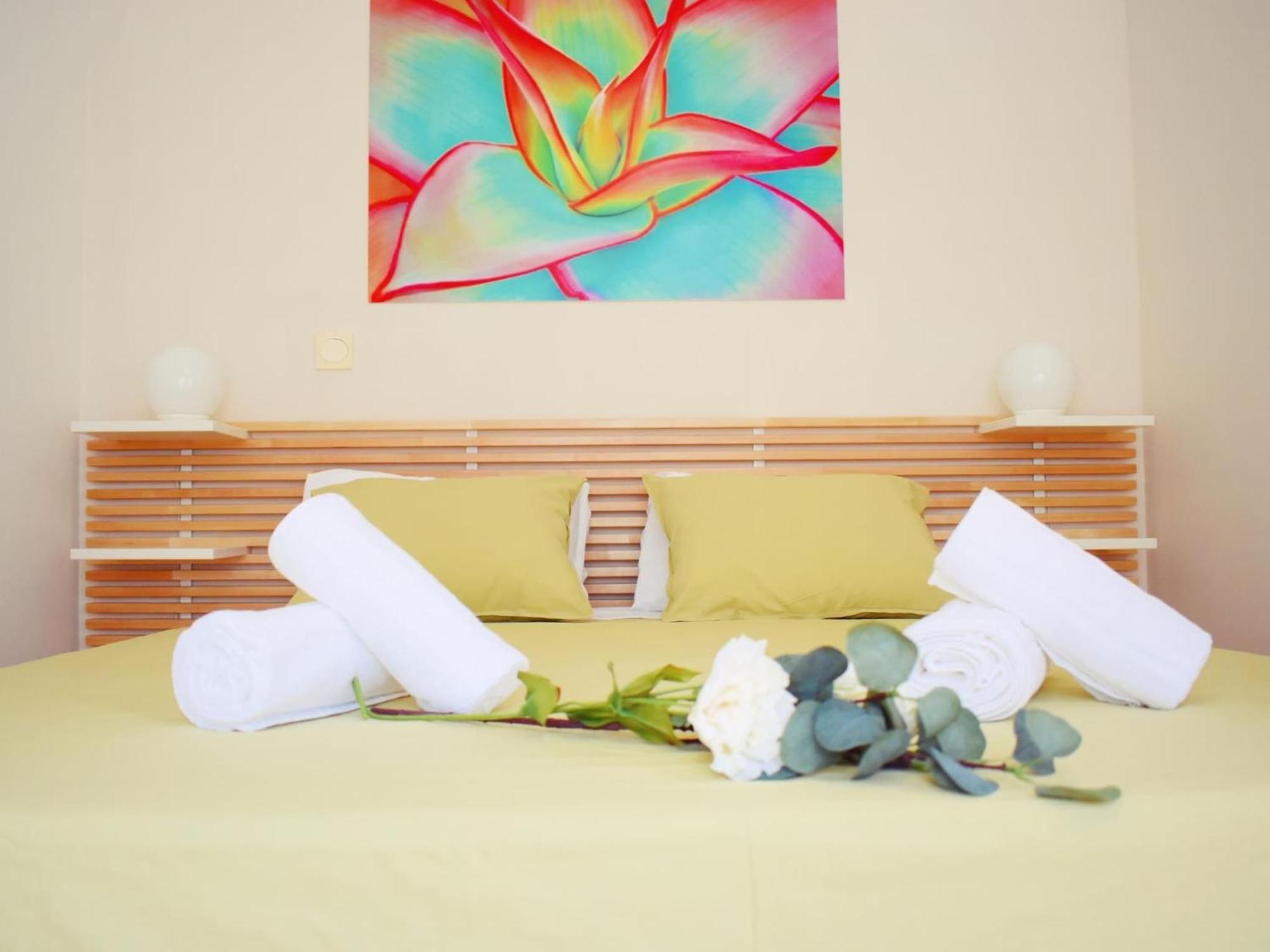 Cozy Apatment Just 10 Mins From The City Centre Malaga Exterior photo
