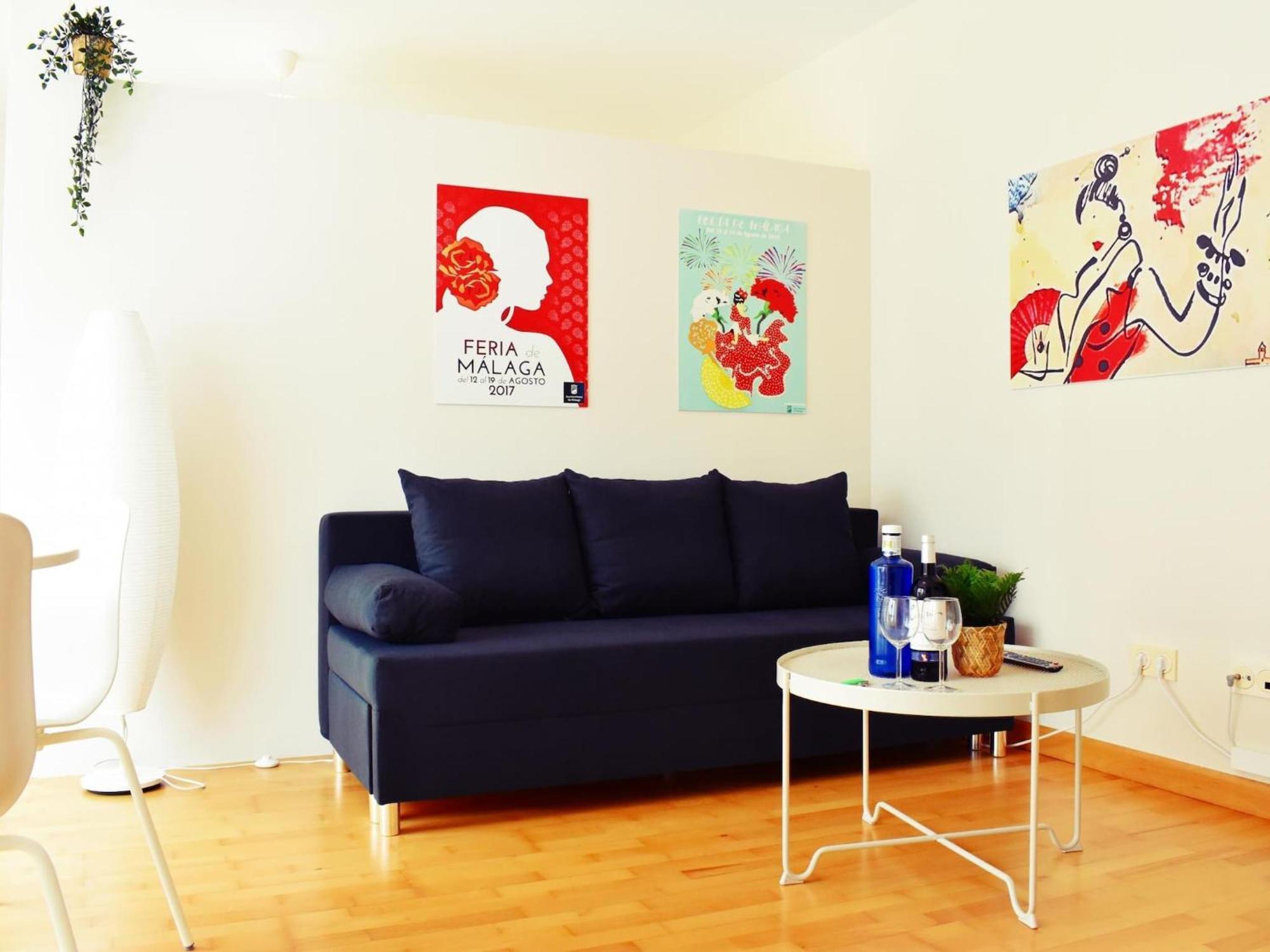 Cozy Apatment Just 10 Mins From The City Centre Malaga Exterior photo